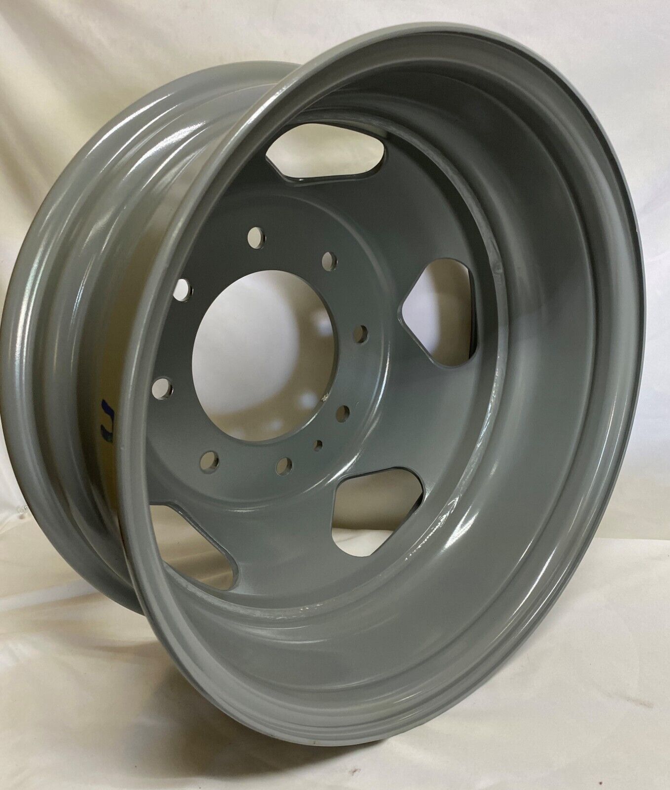thumbnail image 2 of 17" Polished Rear Wheel Rim For 2011-2022 Silverado/Sierra 3500 Dually - Direct Fit 2 of 2