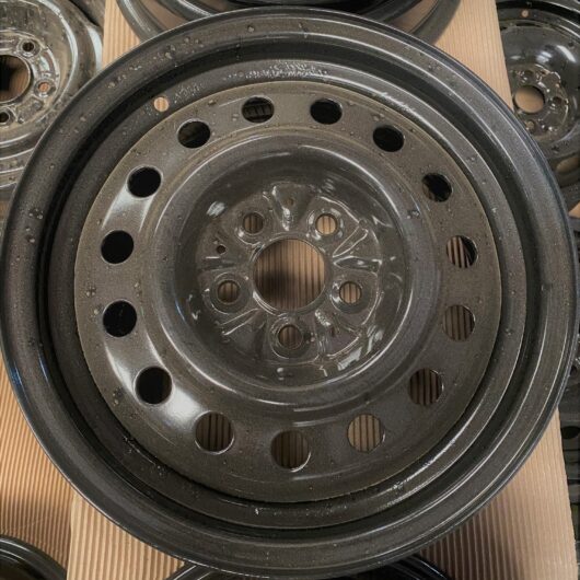 15 Inch  5 Lug  Wheel  Rim  Fits Dodge Daytona - Shadow -  Chrysler Le Baron   1524T