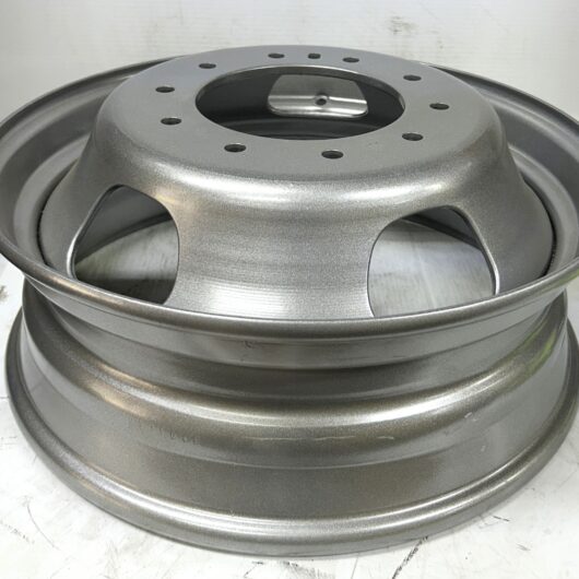 19.5 inch  10 Lug  Dual  Wheel  For  Dodge Ram 4400 / 5500 - OEM  RAM 29884T SIL