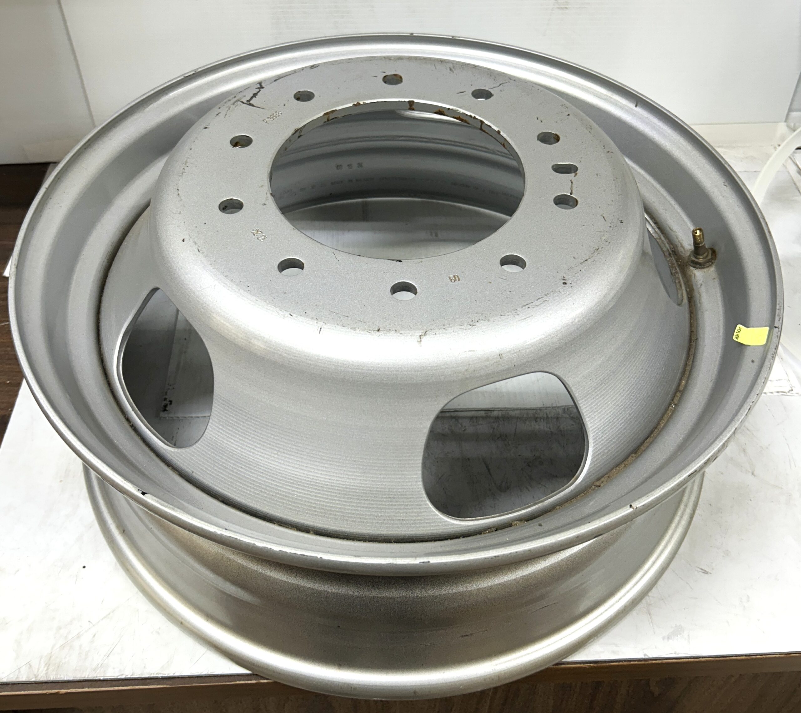 19.5 inch 10 Lug Dual Wheel STL99029 For Dodge Ram 4400 / 5500 - OEM RAM 29884 SIL